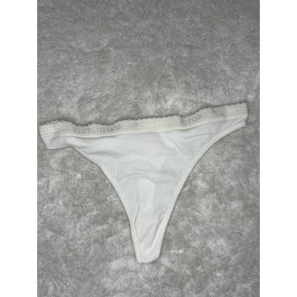 NWOT Victoria’s Secret Vintage 2002 Stripe Thong Pink Yellow Signature Logo M